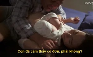 Thấy con trai mãi mê công việc để bạn gái của con trai cô đơn, bố gã chồng làm liều đè chịch con dâu